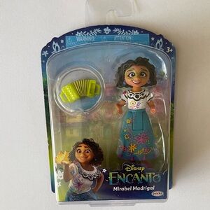 Disney Encanto Mirabel Madrigal 3 Inch Jakks Mini Action Figure